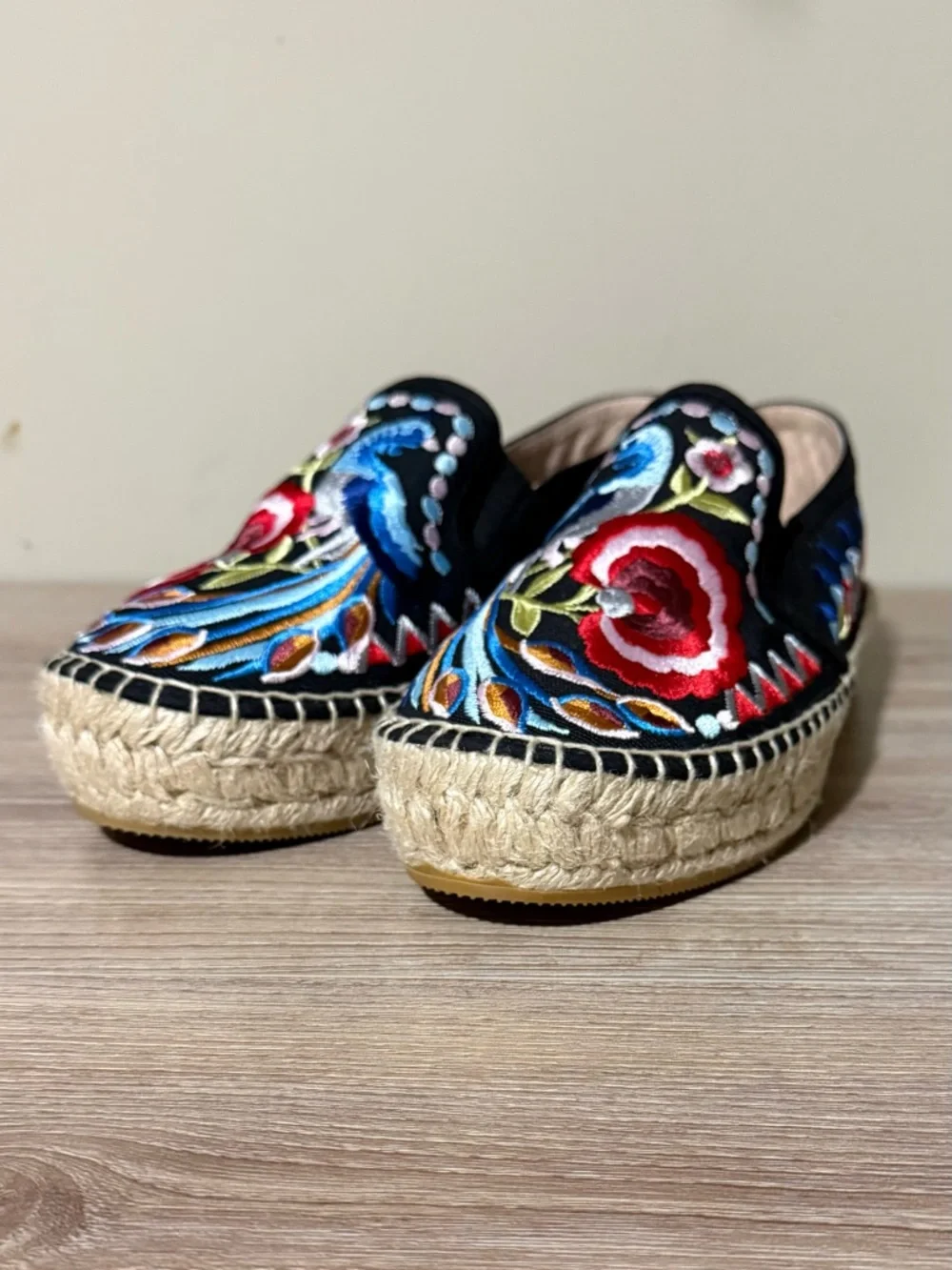 Johnny Was Isaac Peacock Floral Embroidered Espadrille size 39